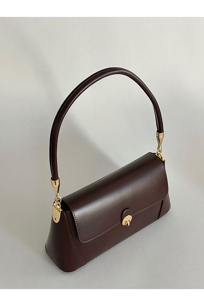 Boutiquehaki Geanta Caryle Baguette - Culoare Bitter Brown