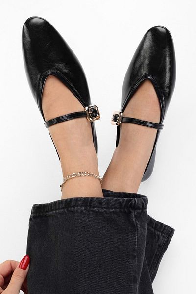 Shoeberry Women's Lorien Black Skin Ballerinas