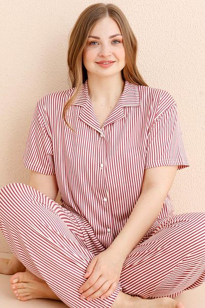 Pijamaevi Weißes, opulentes, gemustertes, kurzärmliges, übergroßes Pyjama-Set aus Bambus mit Knöpfen vorne