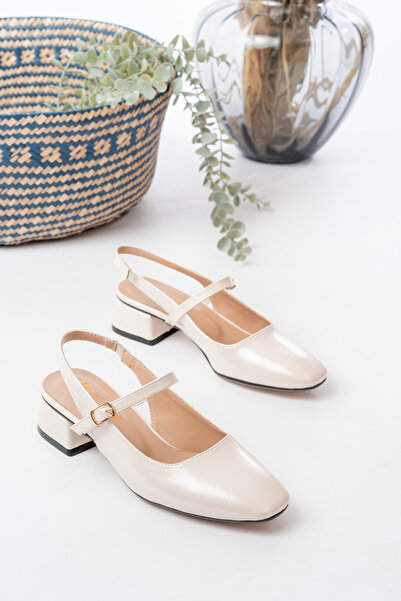 GİYSONE Roza Kadın Arkası Açık Rugan Babet