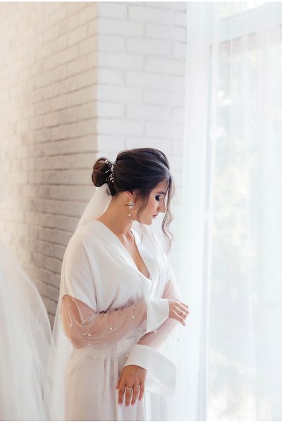 lousa Pearl Detailed Cuffed Sleeves Bridal Dressing Gown