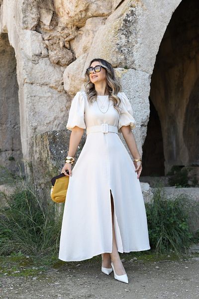 bytugcekaya Φόρεμα μπεζ μουσελίνας με μπαλόνι με χοντρή ζώνη