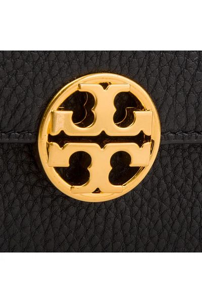 Tory Burch حقيبة كروس بودي تشيلسي الجلدية