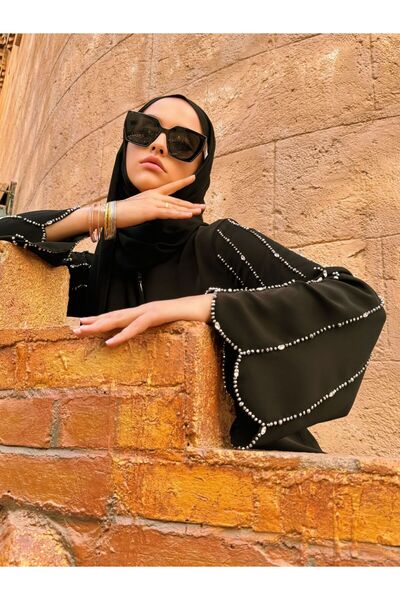 Ferraceci Kolları El İşi Taş İşlemeli Siyah Dubai İpeği Ferace