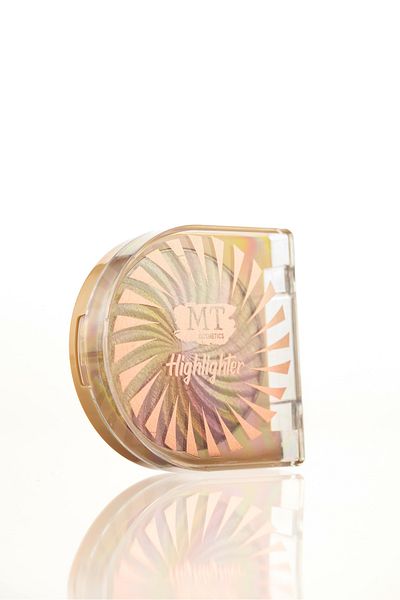 Makeuptime Mt 4 Illuminating Makeup Palette 01
