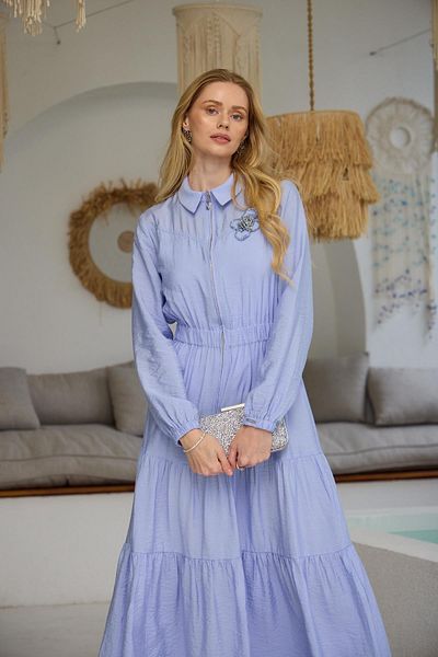 Moodbasic Рокля с цип и детайли от чашка