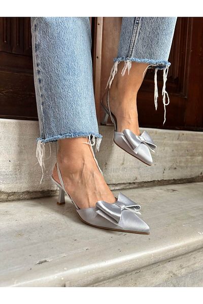 Atelierby DS Silver Satin Bow Detailed 7 cm Women's Stylish Heeled Shoes