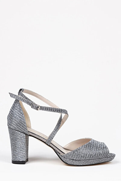 Miss Mitto Kadın Platin Arkası Kapalı Kalın Topuklu İnce Platformlu Çapraz Biyeli  Karnıyarık Ayakkabı