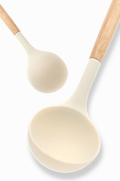 rubihome Cream Silicone Ladle with Bamboo Handle