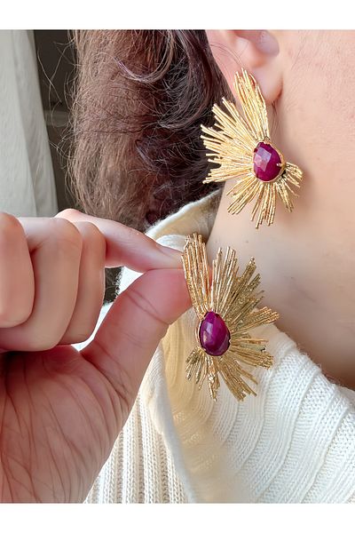 Gümüş sandık Handmade Root Ruby Steel Earrings