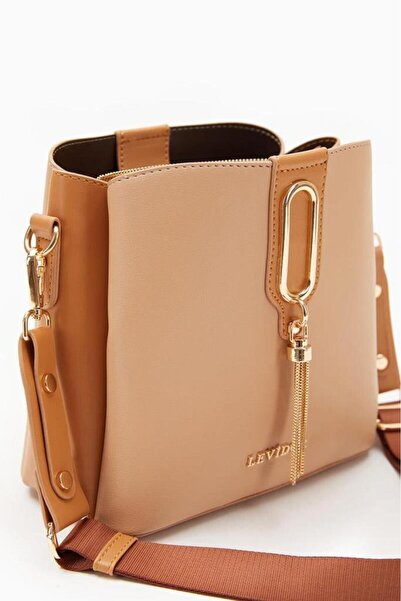 Levidor Vizon Camel Püskül Detaylı Omuz Çantası