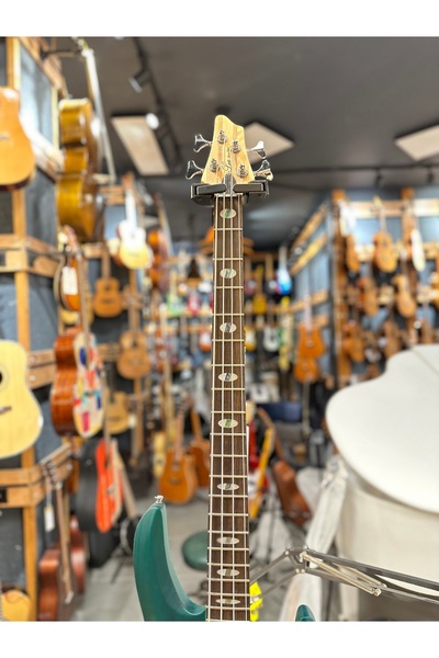 LEA B04- GR 4 Telli Altif Bass Gitar Yeşil Renk