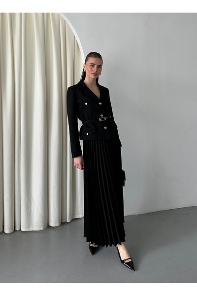 Laluvia Black Button Detailed Jacket Pleated Skirt Set - 250321