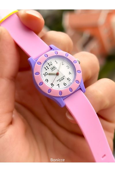 Q&Q 10 Atm, 2 Years Warranty, Pink Silicone Cord Girl's Wristwatch Suitable for Pool and Sea Use