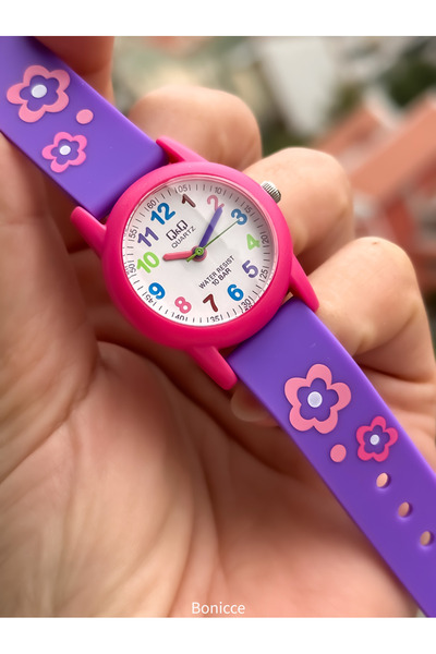 Q&Q 10 Atm,2 Yil Garanti̇, Mor Silikon Kordon Havuz Deniz Kullanıma Uygun Kız Çocuk Kol Saati