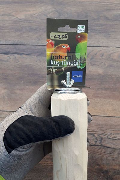 Vixpet Venty 26 cm Chipped Parrot Perch |   Supports Foot Health |   Macaw, Cockatoo, Jako, Amazon |   L205