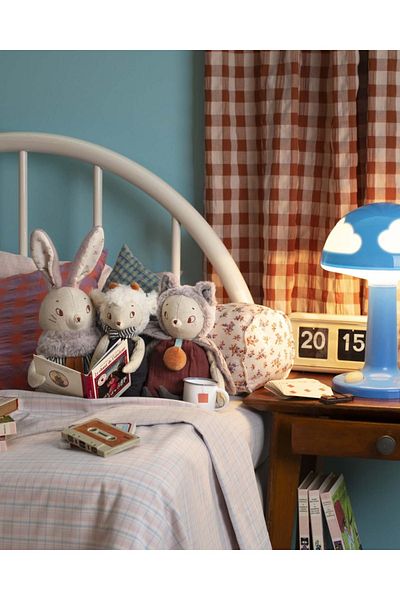 Moulin Roty Λάγνος Λαγού, Μουλέν Ροτί