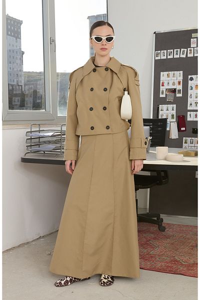 Fatma Atasoy Oversize Milky Brown Short Trench Coat