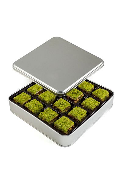 Hacı Şerif Chocolate Bundle Turkish Delight with Pistachio Inside and Outside (Metal Box)