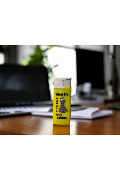 Genel Markalar RENKLİ YAZILI EĞLENCELİ ÇAKMAK