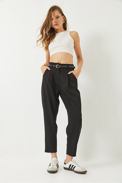 Bianco Lucci Women's Belted Pocket Detailed Carrot Pants 60283065