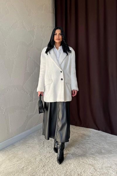 Kokosh moda Ecru Feather Soft Coat