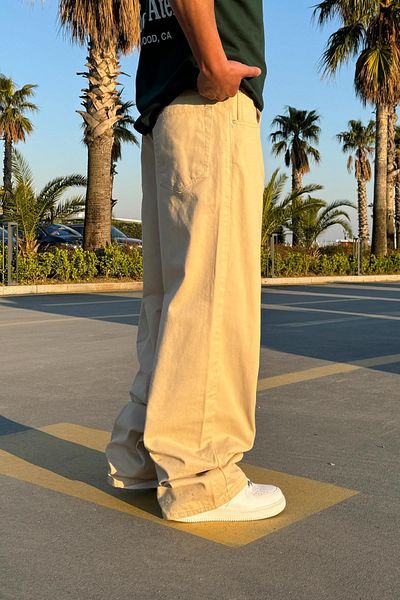 Flaw Wear Baggy Cut Jean Trousers