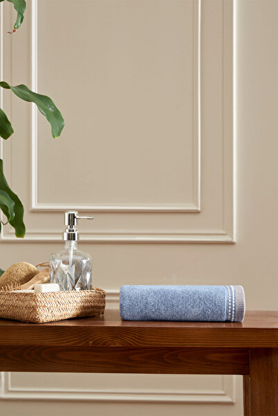 Özdilek منشفة أوزديليك كولورادو للرجال لليد والوجه مقاس 50x90 سم