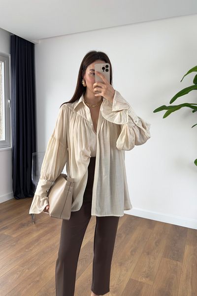 BİRCANÇİL Kenissa Ecru Shirred Shirt