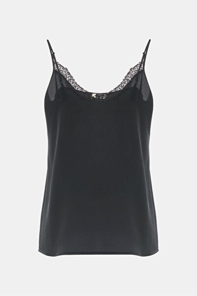 W Collection SİYAH V YAKA ASKILI BLUZ