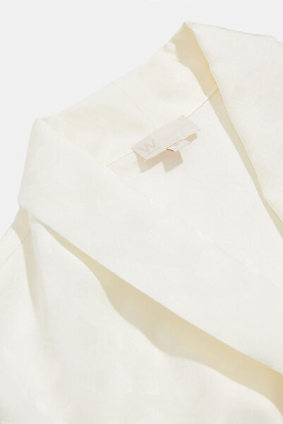 W Collection EKRU ŞAL YAKA UZUN KOLLU JAKARLI BLUZ