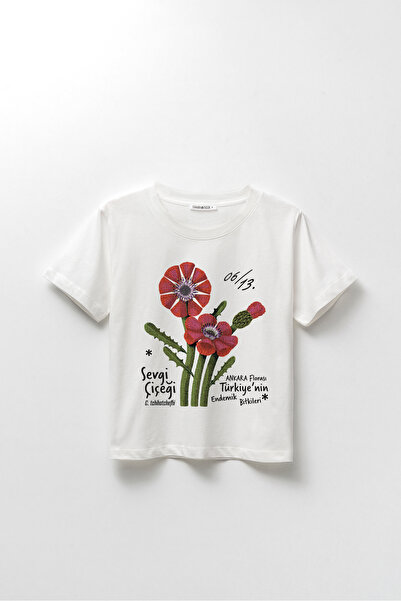 Baskılı Kadın Beyaz Regular Fit %100 Pamuk Bisiklet Yaka Kısa Kollu T-Shirt BD1