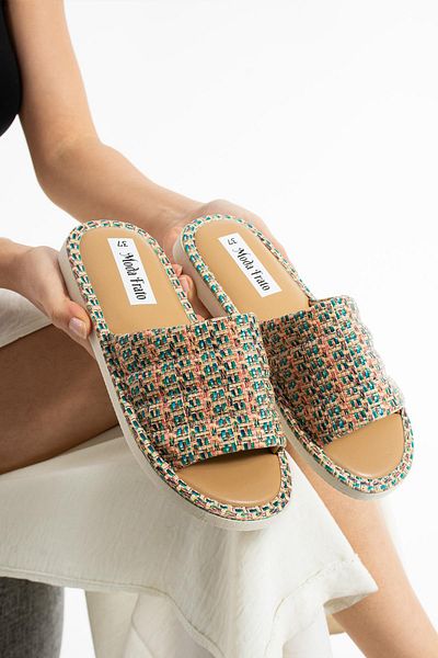 Moda Frato شباشب نسائية من Mabel للاستخدام الخارجي وحمام السباحة والشاطئ والبحر