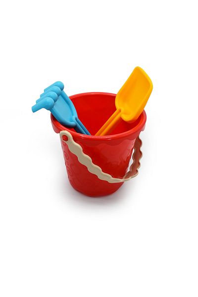 Waldern Toys Bucket Shovel and Molded Sea Beach Sand Play Set