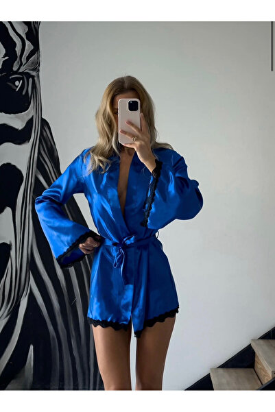 lizabella Siyah Dantel Detaylı Mavi Mini Saten Sabahlık