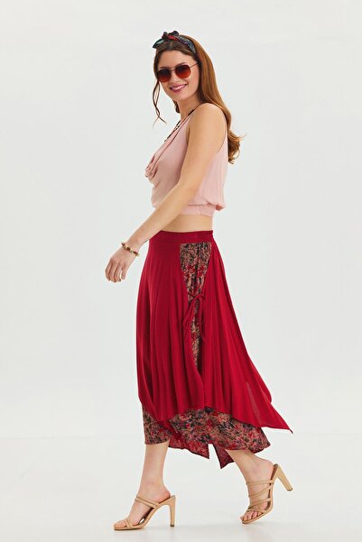 Los banditos Fusta lejeră cu detaliu de legare și talie elastică