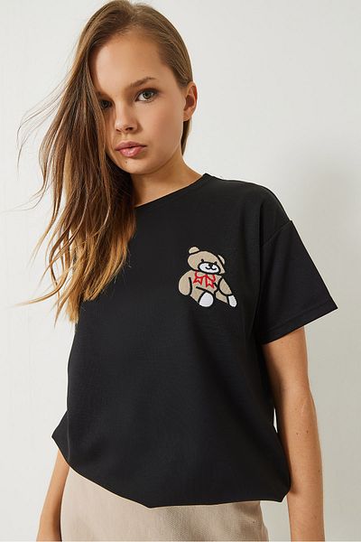 Bianco Lucci Women's Teddy Embroidered Basic T-Shirt 60284019