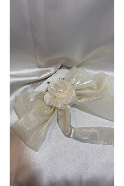 Store Rose Bow Buckle