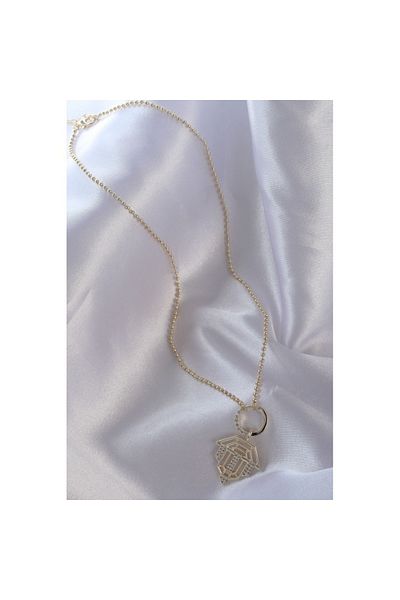 Skygo Brass Zircon Stone Gold Color Oval Detailed Serenay Necklace - Tj-Bko8838