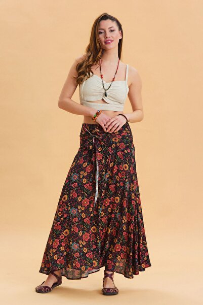 Los banditos Fustă asimetrică casual