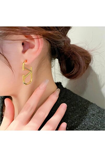 monalisatoka Kadın V Model Gold Küpe
