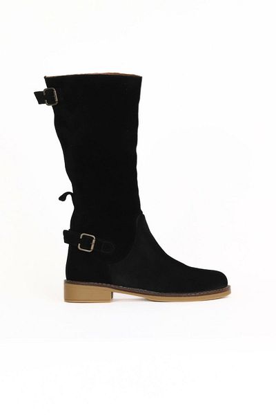 Bueno Shoes Черни велурени дамски равни ботуши 01wd0500