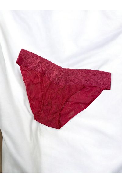 enmodaiçgiyim Chiloți de damă de lux din dantelă fucsia