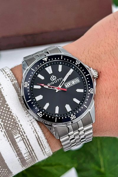 Bigotti Milano Luxury Men's Wristwatch Silver-black Steel Strap Steel Case Functions Active Zmb008