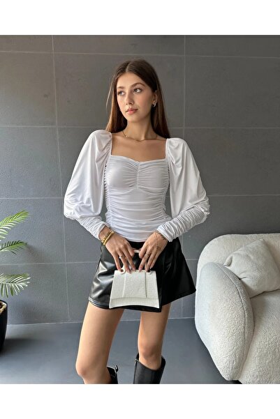 Genel Markalar Kalp Yaka Önü Ve Manşeti Drapeli Bluz