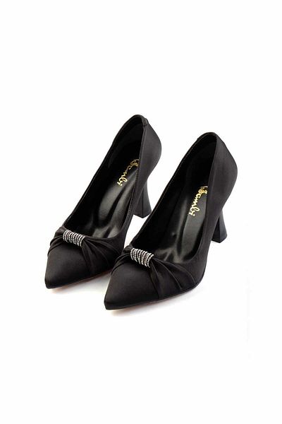 Bambi Matte Black Women's Classic Heeled Shoes K 01039100538