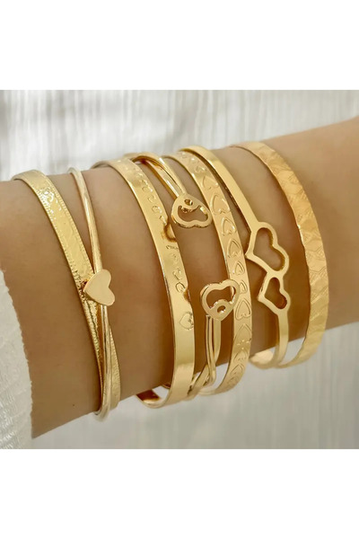 Monarque Kalp Ve Karmaşık Tasarımlı 7 Parça Altın Tonlu Yüksek Kaliteli Bilezik Seti