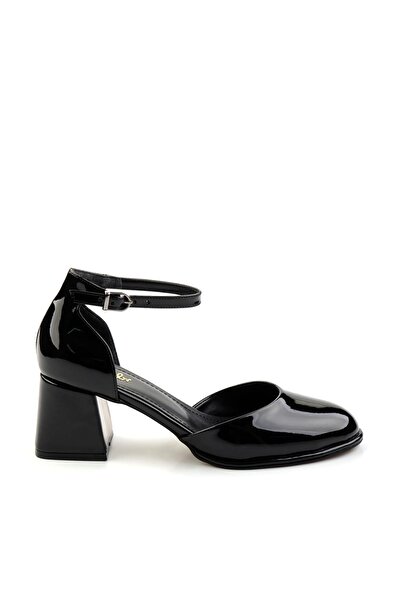 Bambi Siyah Kadın Klasik Topuklu Ayakkabı K01231444308