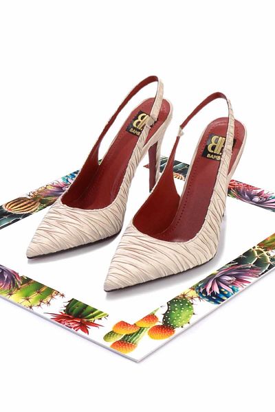 Bambi Beige Pleated Women's Classic Heeled Shoes K01455018215