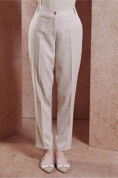 Alvina High Waist Trousers - 70746 Model